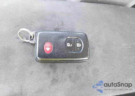 2013 Toyota Prius Three from USA, damaged, VIN JTDKN3DU7D1690029